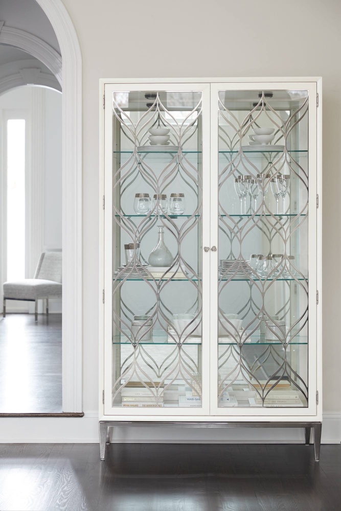 Витрина Calista Bernhardt Америка