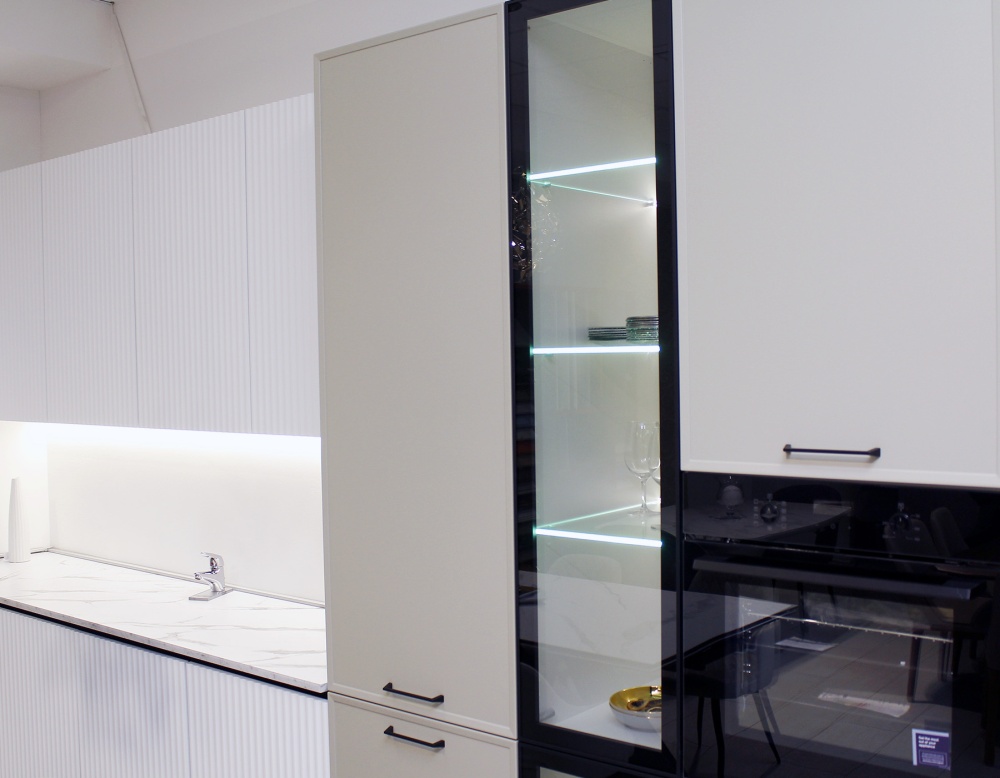 Кухня в современном стиле недорого VITTO из наличия купить в Королёве