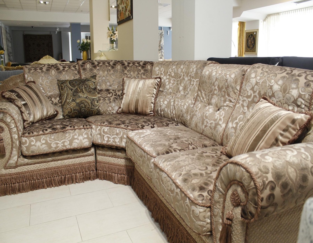 Эксклюзивное предложение: Угловой диван Oxford от Cis Salotti - изысканная элегантность по специальной цене